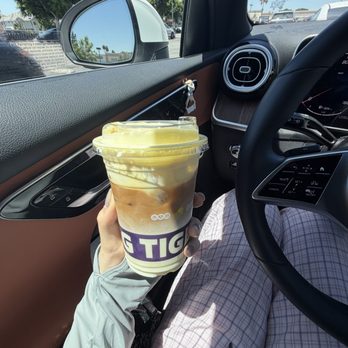 Smoking Tiger Coffee Lab - Sweet Corn Latte / 초당옥수수 라떼 - Cafes Near Me - Arcadia, California