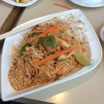 Thai On Yonge - Pad Thai - Thai Near Me - Toronto, Ontario Thai On Yonge - Pad Thai - Thai Near Me - Toronto, Ontario