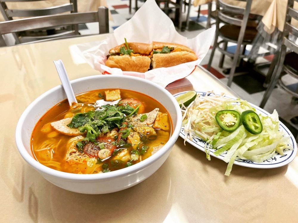 Tam Deli & Cafe