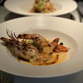 Ella Elli - Chicago Restaurant Week February 2020 - Wine Bars Near Me - Chicago, Illinois