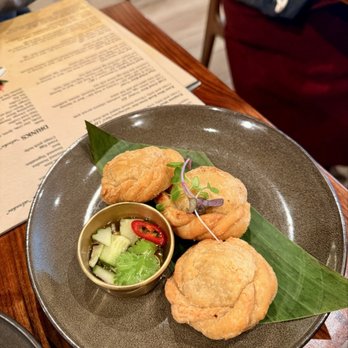 Mitr Thai - Curry Puff - Thai Near Me - New York, New York
