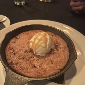 Bocca - Chocolate chip cookie skillet - Italian Near Me - Indianapolis, Indiana Bocca - Chocolate chip cookie skillet - Italian Near Me - Indianapolis, Indiana