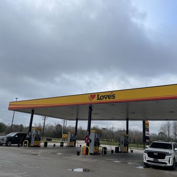Love's Travel Stop - Convenience Stores Near Me - Beaumont, Texas Love's Travel Stop - Convenience Stores Near Me - Beaumont, Texas