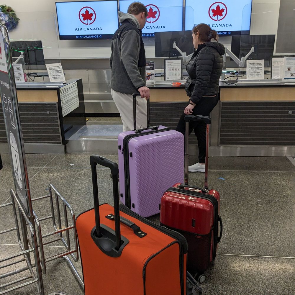 Air Canada - Waiting - Airlines Near Me - Saint Paul, Minnesota Air Canada - Waiting - Airlines Near Me - Saint Paul, Minnesota