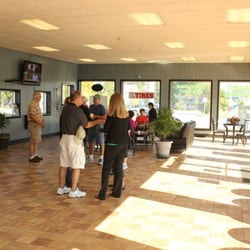 Independence Car Care Center - Clean, spacious waiting room