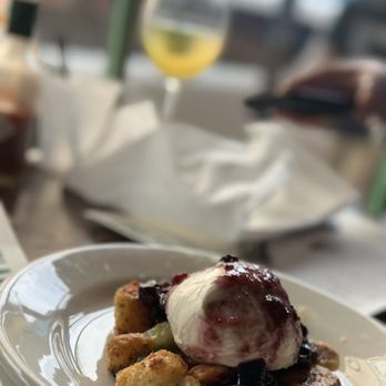 Frenchmen All Day - Cafes Near Me - New Orleans, Louisiana Frenchmen All Day - Cafes Near Me - New Orleans, Louisiana