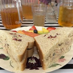 Columbia Kate's Teahouse - Everyone's Favorite - chicken salad sandwich with fruit - delish!