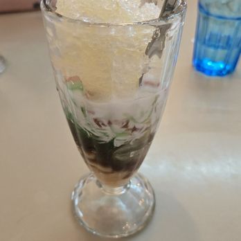 Saigon Lotus - Vietnamese Near Me - Toronto, Ontario