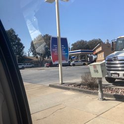 ampm - Parking lot