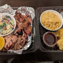 Smoked Kitchen - 2 meat platter with pulled pork, brisket, Mac and cheese, broccoli salad, and cornbread