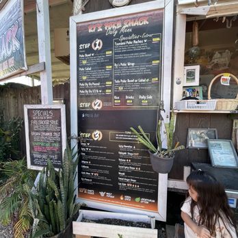Ry’s Poke Shack - Seafood Near Me - Kahuku, Hawaii Ry’s Poke Shack - Seafood Near Me - Kahuku, Hawaii