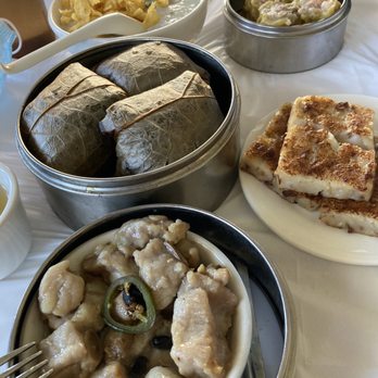 A&W Restaurant - Ribs, sticky rice, sui mai, rice cake - Dim Sum Near Me - Northridge, California A&W Restaurant - Ribs, sticky rice, sui mai, rice cake - Dim Sum Near Me - Northridge, California