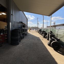 In & Out Tire Shop - Tires