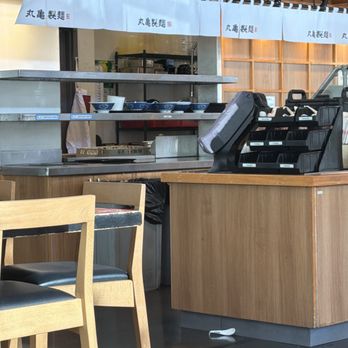 Marugame Udon - Dirty dishes, trash on the floor, utensils not restocked - Japanese Near Me - Berkeley, California Marugame Udon - Dirty dishes, trash on the floor, utensils not restocked - Japanese Near Me - Berkeley, California