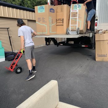 Nextgen Moving - Loading the truck - Movers Near Me - Irvine, California