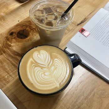 Moonwake Coffee Roasters - Vanilla latte - Coffee Roasteries Near Me - San Jose, California Moonwake Coffee Roasters - Vanilla latte - Coffee Roasteries Near Me - San Jose, California