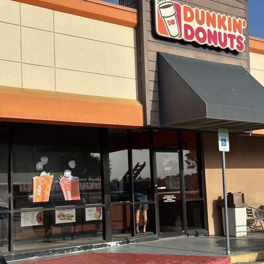 Dunkin' - Dirty Looking Place - Donuts Near Me - Bellaire, Texas