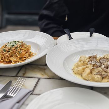 Piccolo - Santa Monica - Italian Near Me - Santa Monica, California Piccolo - Santa Monica - Italian Near Me - Santa Monica, California