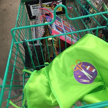 Dollar Tree - And then 15 items later, I'm done lol - Discount Store Near Me - Floral Park, New York