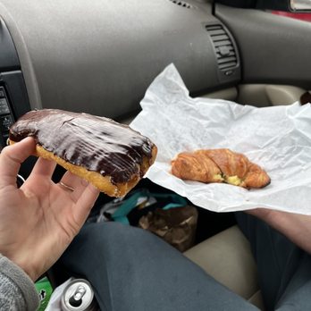 Fray's Donut House - Donuts Near Me - Pinellas Park, Florida