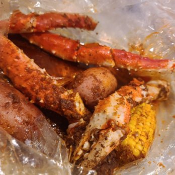 Mr. & Mrs. Crab - King Crab - Seafood Near Me - Orlando, Florida Mr. & Mrs. Crab - King Crab - Seafood Near Me - Orlando, Florida