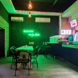 Con Leche - Dining Area at Con Leche