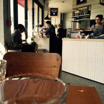 Geeks on Sainsbury - Coffee & Tea Near Me - Sandringham, AUK