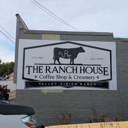 The Ranch House & Coffee Shop - Ranch House, Van Buren