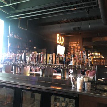 Viewhouse - Centennial - Thirsty Thursday---- HUgE Selection (That's what she said ) - American Near Me - Centennial, Colorado Viewhouse - Centennial - Thirsty Thursday---- HUgE Selection (That's what she said ) - American Near Me - Centennial, Colorado