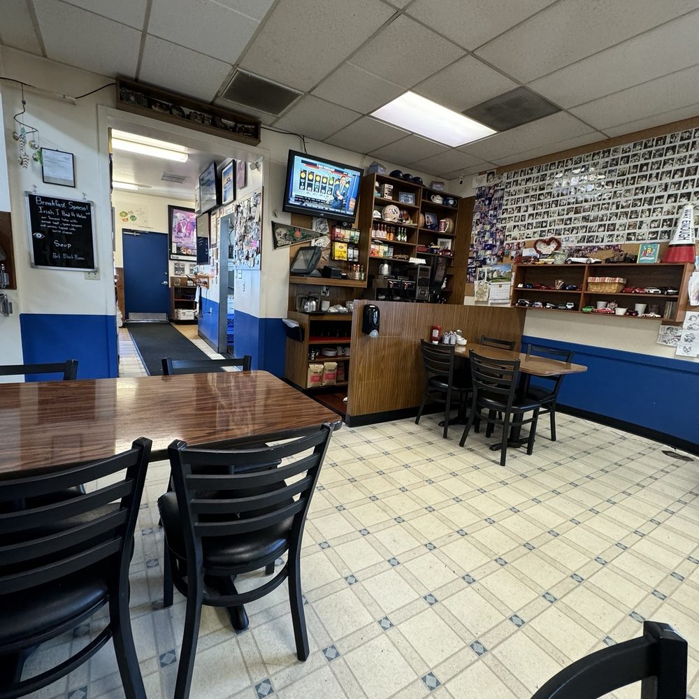 Voula's Offshore Cafe - Coffee bar & inside area - Breakfast & Brunch Near Me - Seattle, Washington Voula's Offshore Cafe - Coffee bar & inside area - Breakfast & Brunch Near Me - Seattle, Washington
