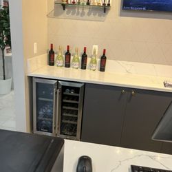 NT Nails and Spa - Wine for Members