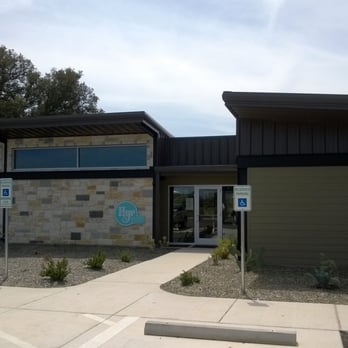 Hye Meadow Winery - Wineries Near Me - Hye, Texas