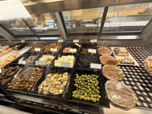 Folgarelli's Market & Wine Shop by null