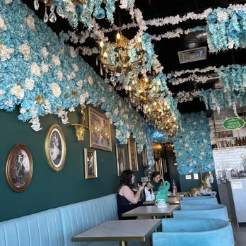 Unicorniverse Bakery & Cafe - Unicorniverse interior - Breakfast & Brunch Near Me - Round Rock, Texas Unicorniverse Bakery & Cafe - Unicorniverse interior - Breakfast & Brunch Near Me - Round Rock, Texas