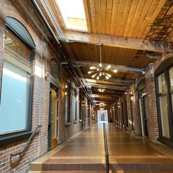 East Side Endodontics - The entry way in building before their office on the left.