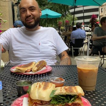 Cafecito - Cuban Near Me - Chicago, Illinois Cafecito - Cuban Near Me - Chicago, Illinois