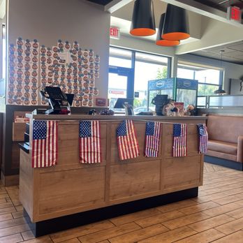 Denny's - Register - Diners Near Me - Brentwood, California Denny's - Register - Diners Near Me - Brentwood, California