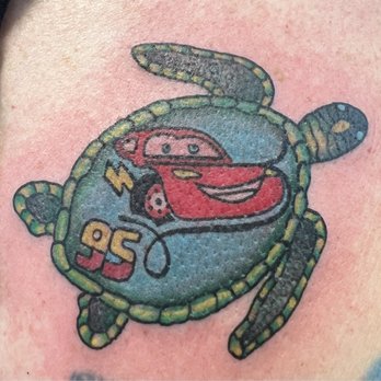 Lucky Horseshoe Tattoo - Piercing Near Me - Lake Worth, Texas