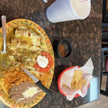 Monica's Mexican Restaurant - a plate of mexican food - Mexican Near Me - Prospect Heights, Illinois Monica's Mexican Restaurant - a plate of mexican food - Mexican Near Me - Prospect Heights, Illinois