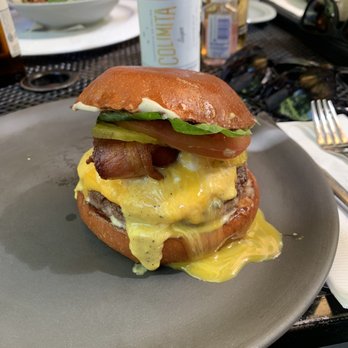 Boulangerie Central - Burger added egg - French Near Me - Guadalajara, JAL Boulangerie Central - Burger added egg - French Near Me - Guadalajara, JAL