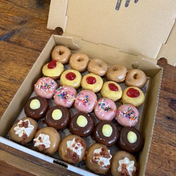 Eighty 8 Donuts - Box of 25 for $35 (comes with up to 5 flavors) - Food Trucks Near Me - Portland, Maine Eighty 8 Donuts - Box of 25 for $35 (comes with up to 5 flavors) - Food Trucks Near Me - Portland, Maine