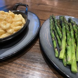 Mac and cheese & asparagus Mac and cheese & asparagus
