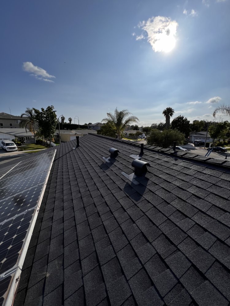 Slide of Elite Roofing and Solar Solutions