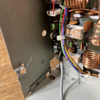 The UPS Store - Screw torn loose. Clearly droped from considerable height while poorly packaged. - Shipping Centers Near Me - Middletown, New Jersey