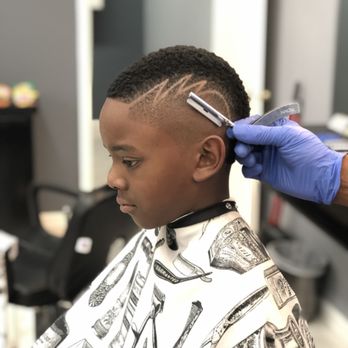 Top Notch Barber and Salon Studios - #TOPNOTCH - Barbers Near Me - Goodyear, Arizona Top Notch Barber and Salon Studios - #TOPNOTCH - Barbers Near Me - Goodyear, Arizona
