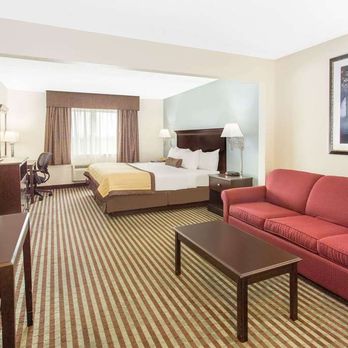 Baymont by Wyndham Mattoon - Guest room - Hotels Near Me - Mattoon, Illinois Baymont by Wyndham Mattoon - Guest room - Hotels Near Me - Mattoon, Illinois