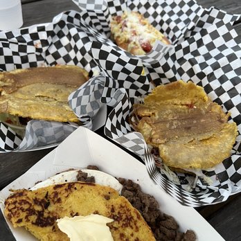 Zulia's Kitchen - Patacon, Venezuelan Hot Dog and Cachapa - Venezuelan Near Me - San Antonio, Texas Zulia's Kitchen - Patacon, Venezuelan Hot Dog and Cachapa - Venezuelan Near Me - San Antonio, Texas