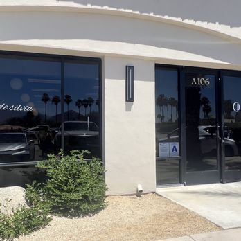 Casa De Silvia - Front of the restaurant - small signage - Mexican Near Me - La Quinta, California Casa De Silvia - Front of the restaurant - small signage - Mexican Near Me - La Quinta, California