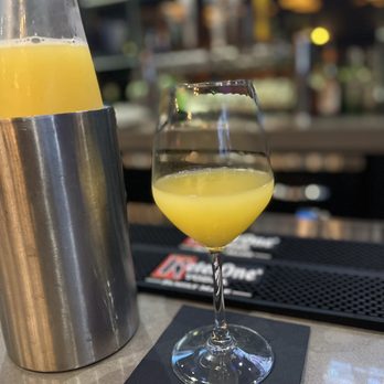 Wilson Hardware Kitchen & Bar - Mimosa - New American Near Me - Arlington, Virginia