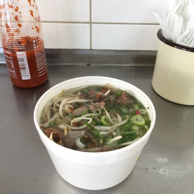 Pho Vietnam Tuan & Lan by null